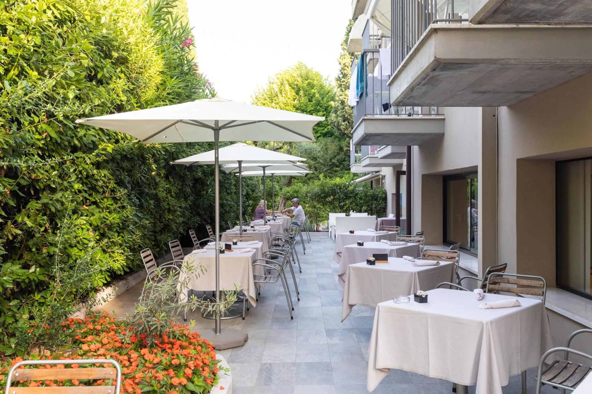 Maria 3* Sirmione